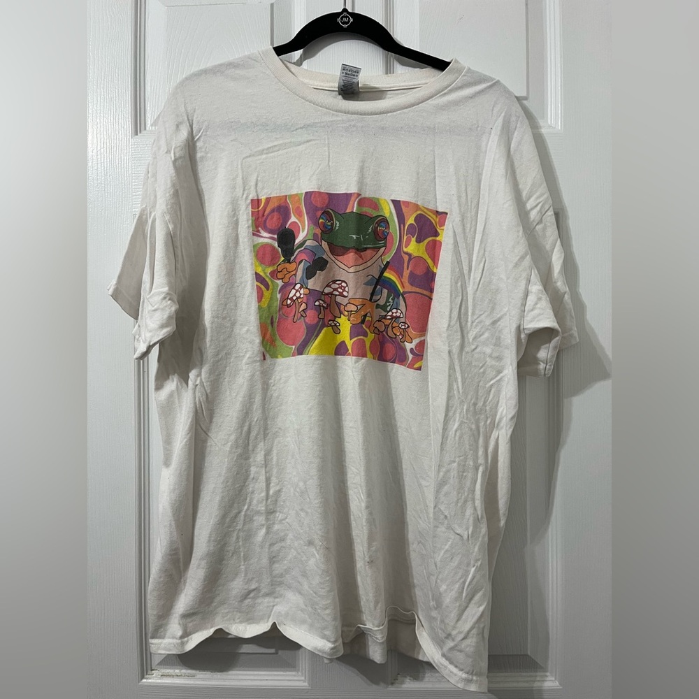 Funky Frog Graphic TShirt